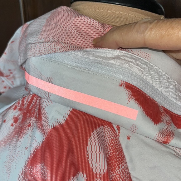 Adidas Medium Windbreaker With Hidden Hood Like New - Picture 10 of 11